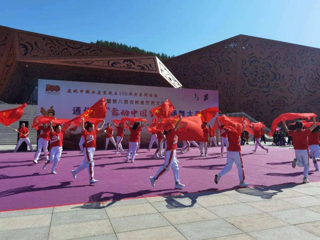 ETF收评：恒生科技、游戏ETF领衔反弹，市场自身实现多空平衡